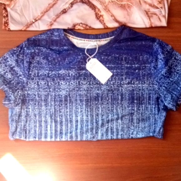 NWT 2 PIECE SET OF SZ XL SHIRTS BY EXCLUSIVE - Picture 2 of 8